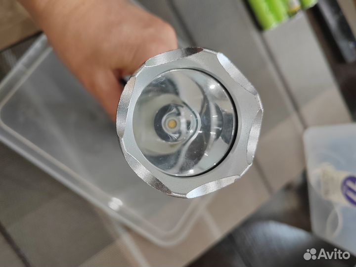 Фонарик подводный