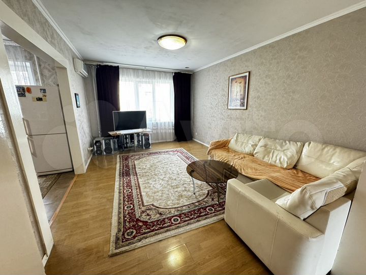 3-к. квартира, 110 м², 4/10 эт.