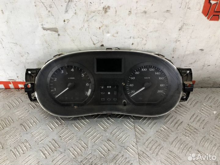 Панель приборов Лада Ларгус