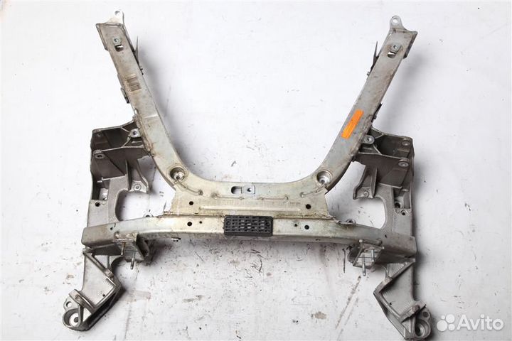 Подрамник передний BMW 7-серия E65/E66 2001-2008