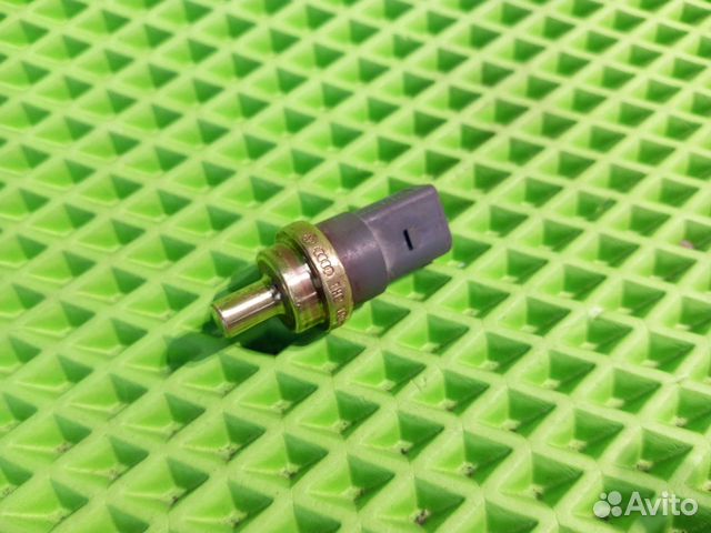 Датчик температуры жидкости Audi Volkswagen