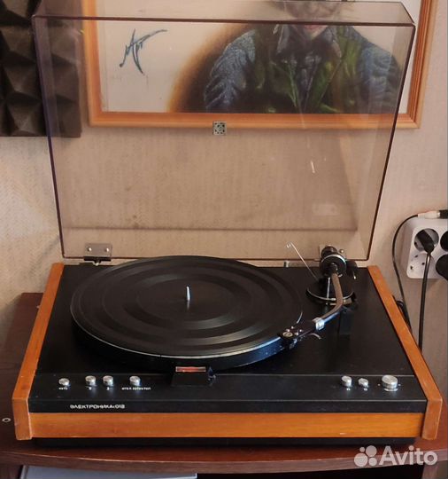 Виниловый проигрыватель Электроника 012