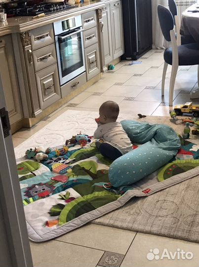 Детский коврик tiny love