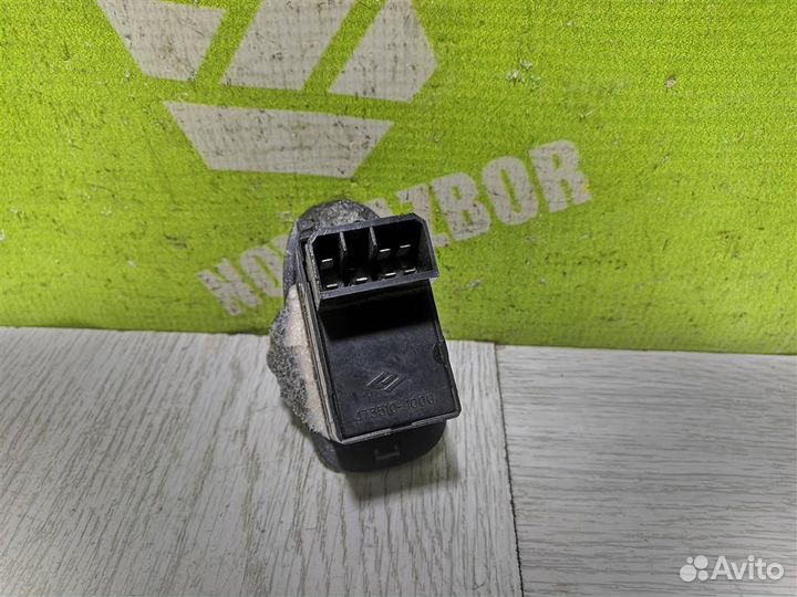 Кнопка стеклоподъемника Киа Сепия Шума 96-01