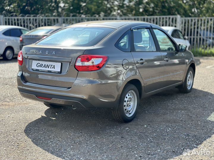 LADA Granta 1.6 МТ, 2024