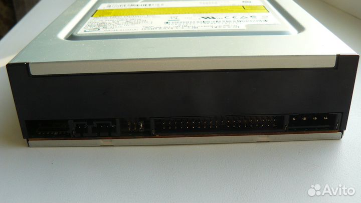 DVD привод (DVD/CD Rewritable Drive)