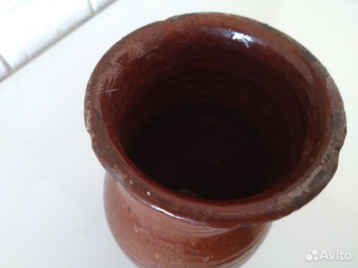 Глиняная крынка