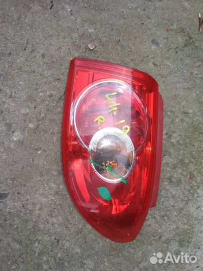 Стоп-сигнал Mazda Demio DY