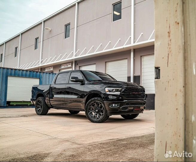 Диски 4Play R22 6x139.7 ET-18 Dodge Ram 1500