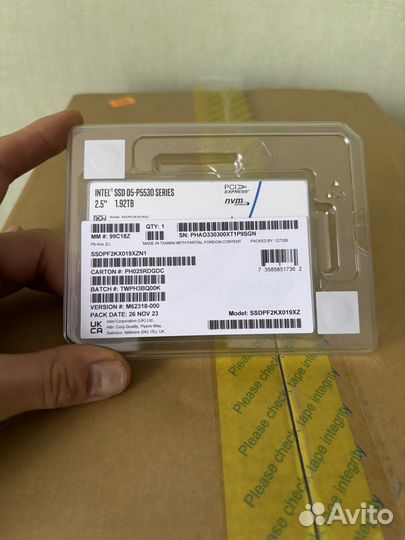 Новый серверный SSD диск 1.92Tb NVMe U2 Intel