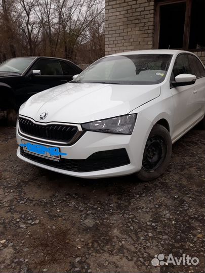 Аренда прокат автомобиля с водителем и без