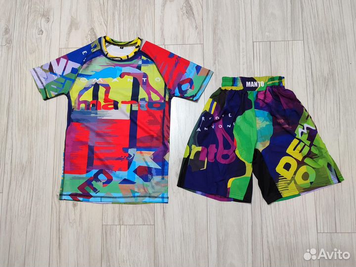 Рашгард и шорты менто