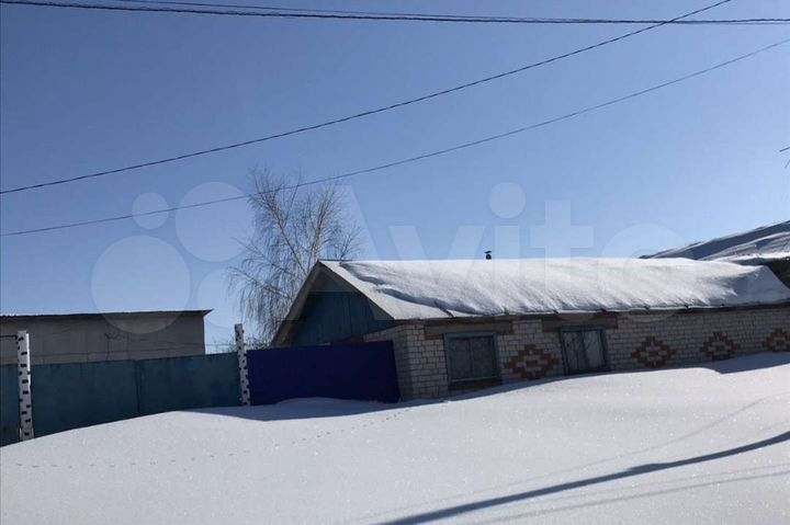 Дом 63 м² на участке 50 сот.