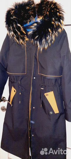 Парка с натуральным мехом