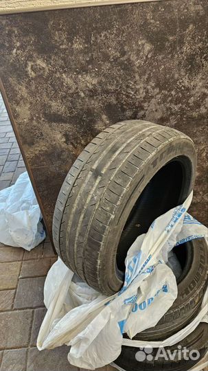 Tracmax X-Privilo TX3 235/45 R18