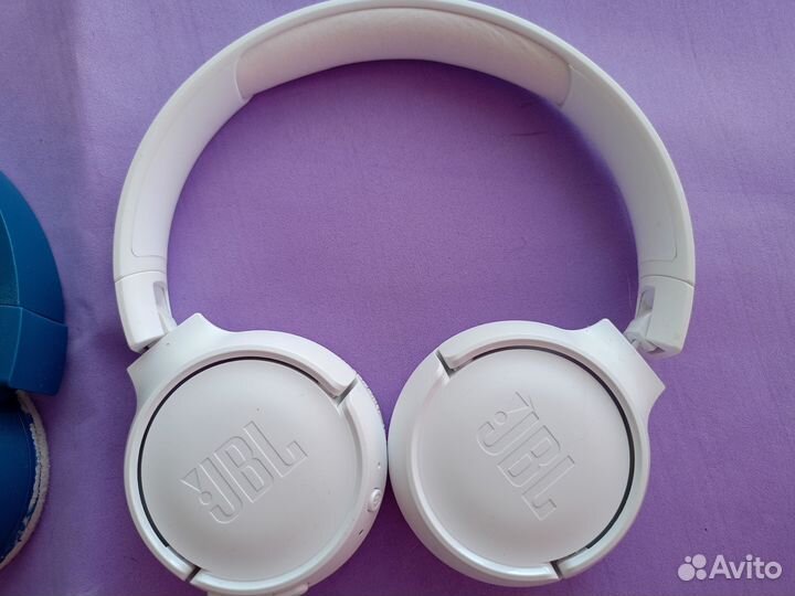 Беспроводные наушники jbl и redmi