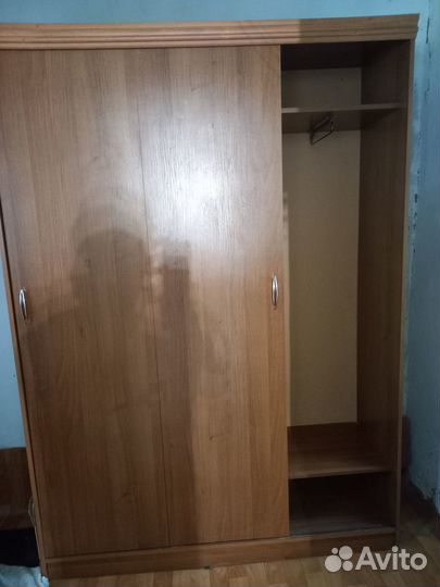Шкаф в прихожую
