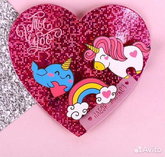 Набор значков 