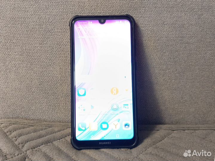HUAWEI Y7 (2019), 4/64 ГБ