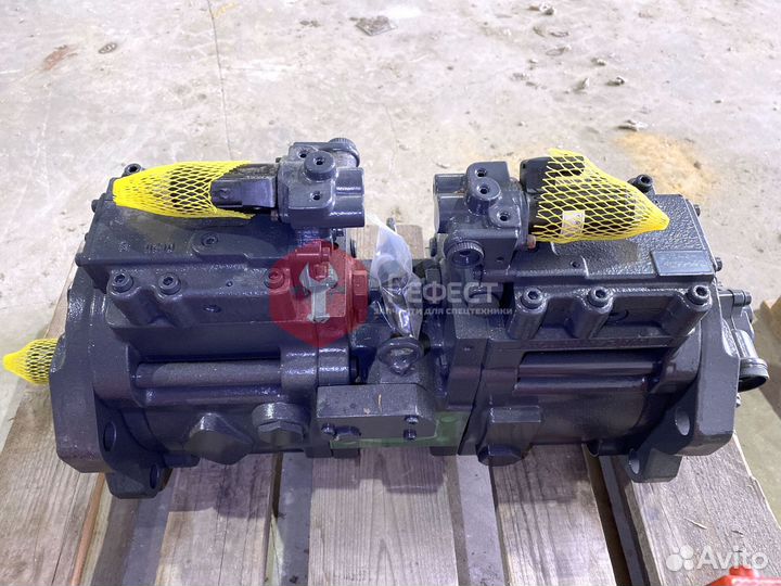 Гидравлический насос Case CX210C
