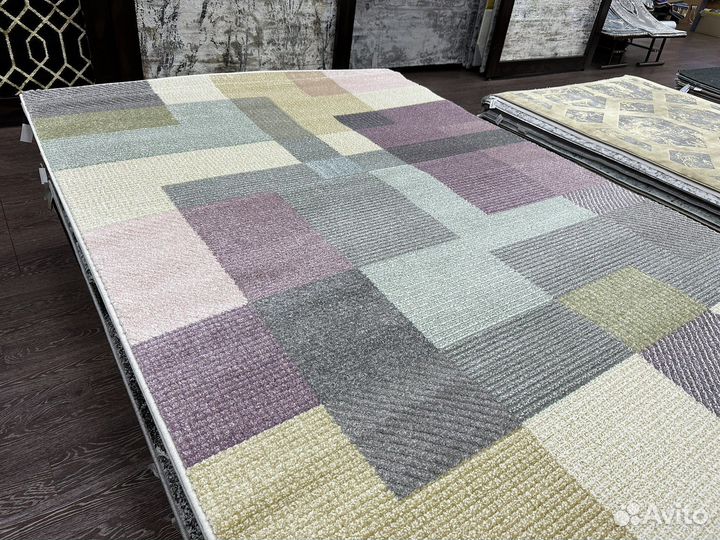 Ковер 1.60*2.30 новый