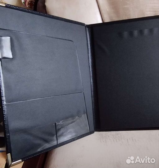 Кожаная папка для документов