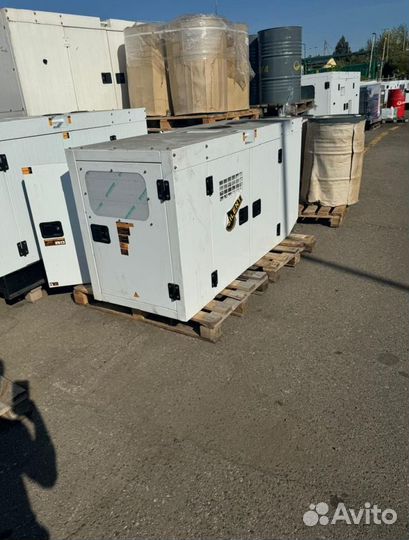 Дизельный генератор 16 кВт Amp