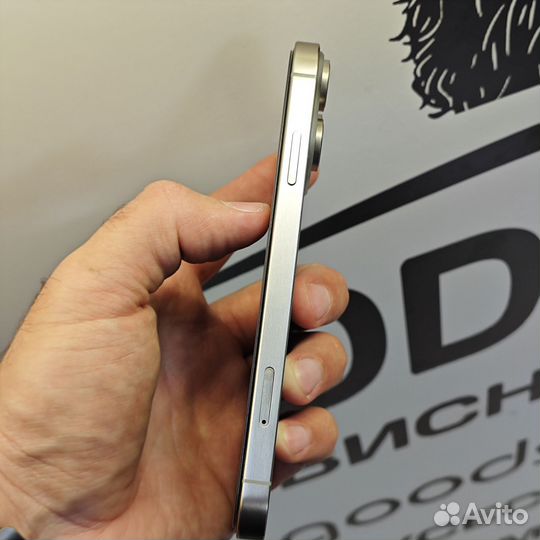 iPhone XR в корпусе 15 pro