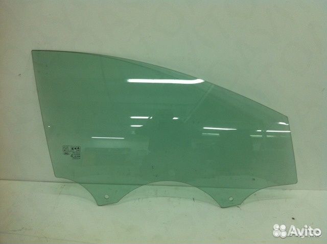 Стекло Ford Focus 3