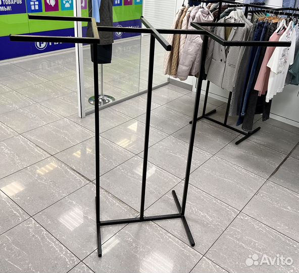 Вешало для одежды