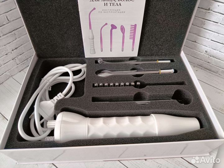 Дарсонваль в подарочной магнитной коробке новый