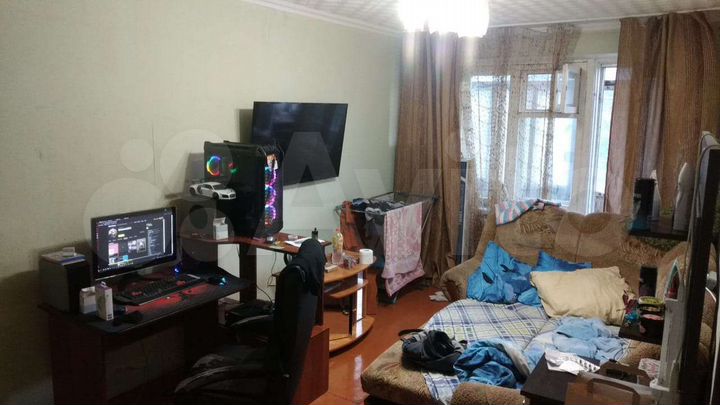 Комната 46 м² в 2-к., 5/5 эт.