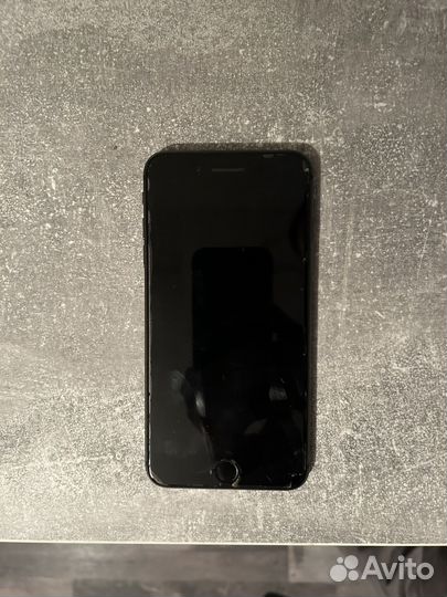 iPhone 8 Plus, 64 ГБ