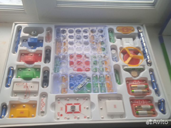 Электронный конструктор знаток 999 схем