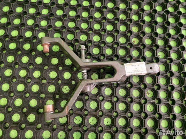 Вилка сцепления volvo FH12