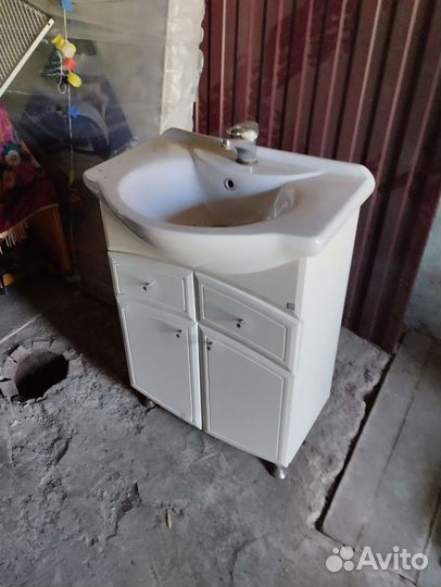 Тумба для ванной бу