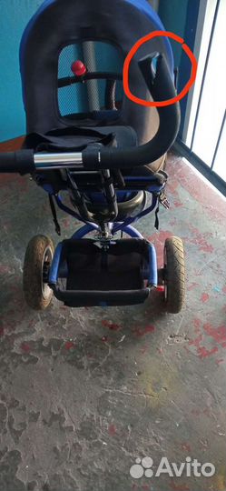 Трехколесный велосипед с родительской ручкой