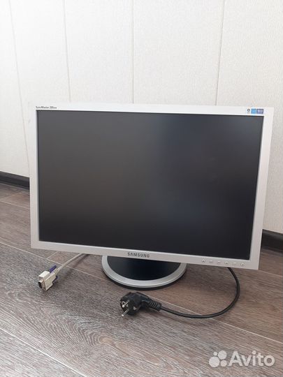 Монитор Samsung (Самсунг)
