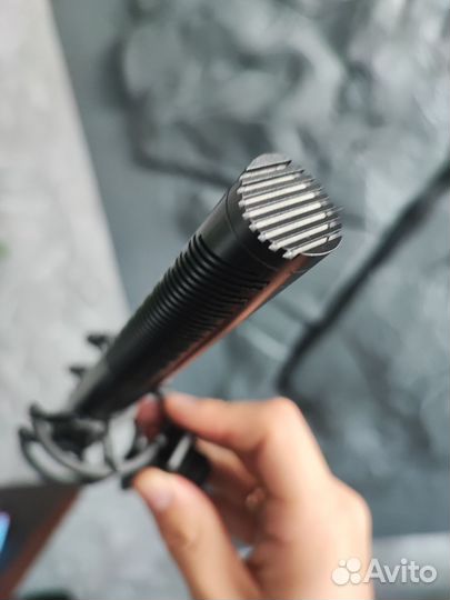 Synco d 30 Накамерный микрофон. Микрофон пушка