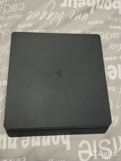Sony PS4 slim 1tb