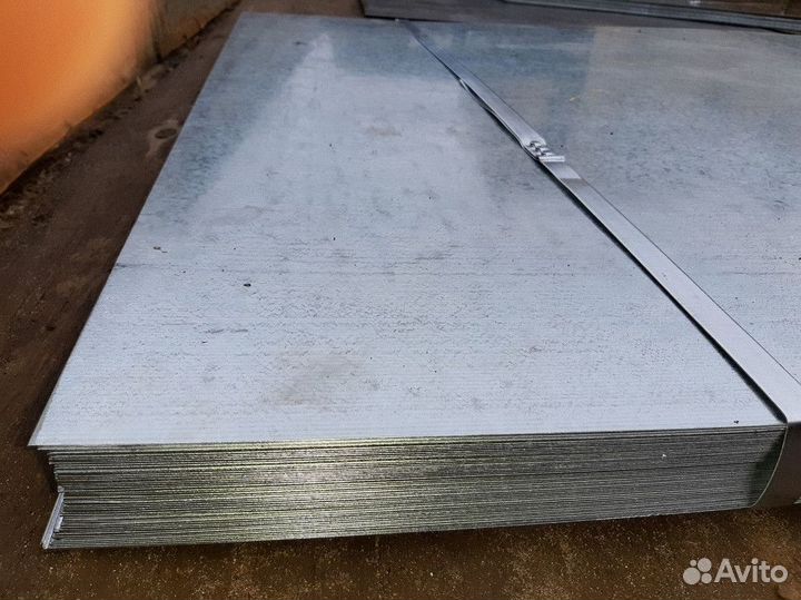 Лист горячекатаный