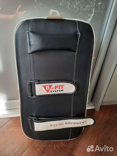 Боксерское снаряжение