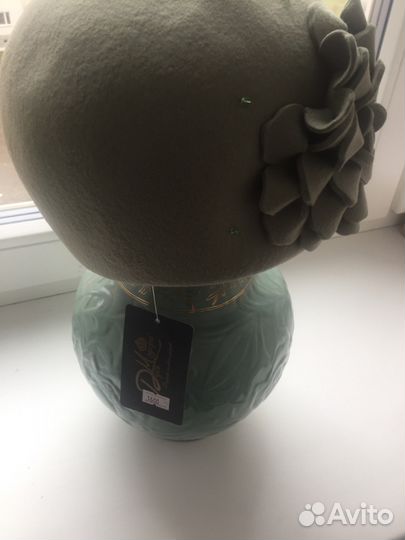 Новый берет фетровый 56