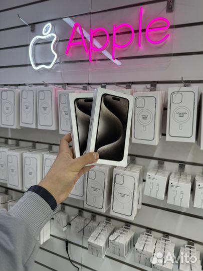 iPhone 15 Pro, 128 ГБ