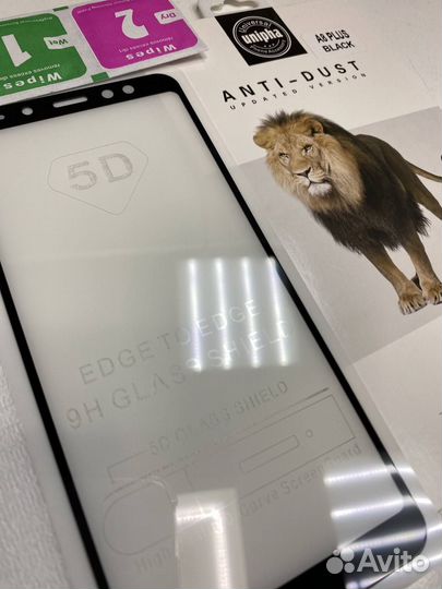 Стекло Samsung A8+ plus черное