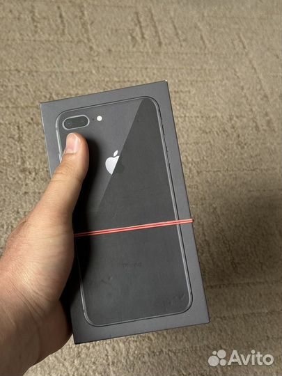 iPhone 8 Plus, 256 ГБ