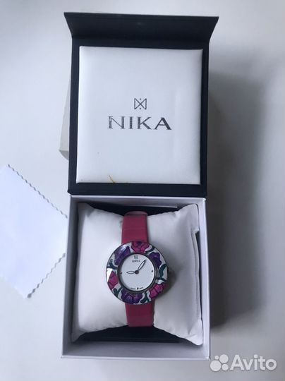 Часы наручные женские qwill