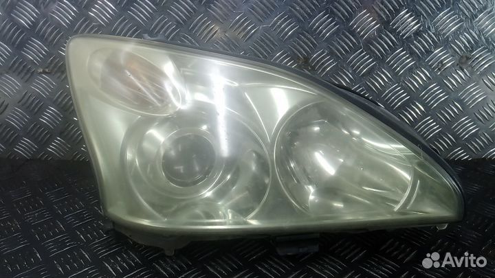 Фара правая Lexus RX300/RX330/RX350/RX400h