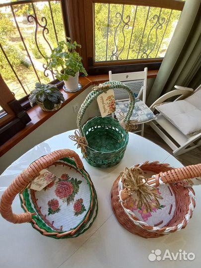 Пасхальные корзины,подносы,кашпо из бумажной лозы