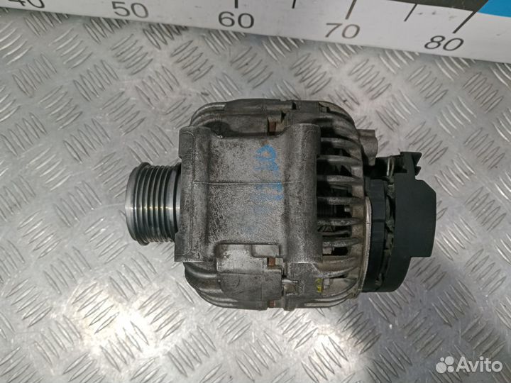 Б/У Генератор 12V/140A Audi A4 B8#006